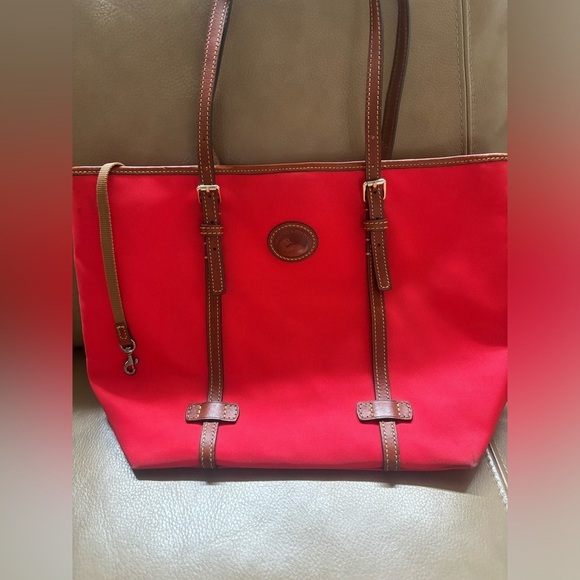 Dooney and Bourke nylon east west shopper red tote - Picture 3 of 10